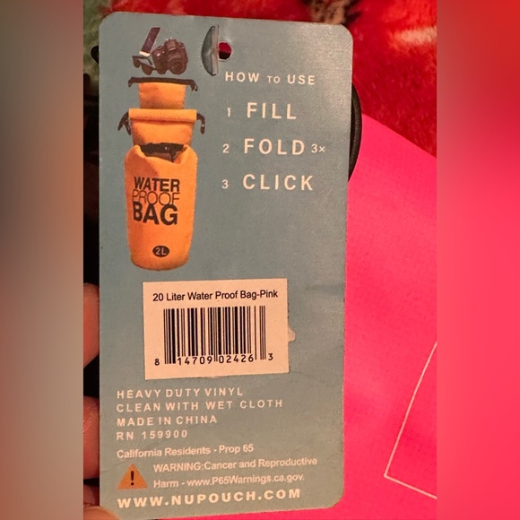 NEW! NuPouch Heavy Duty Vinyl 20Liter Pink Waterproof Bag Gym Kayaking Boating, - Picture 9 of 9